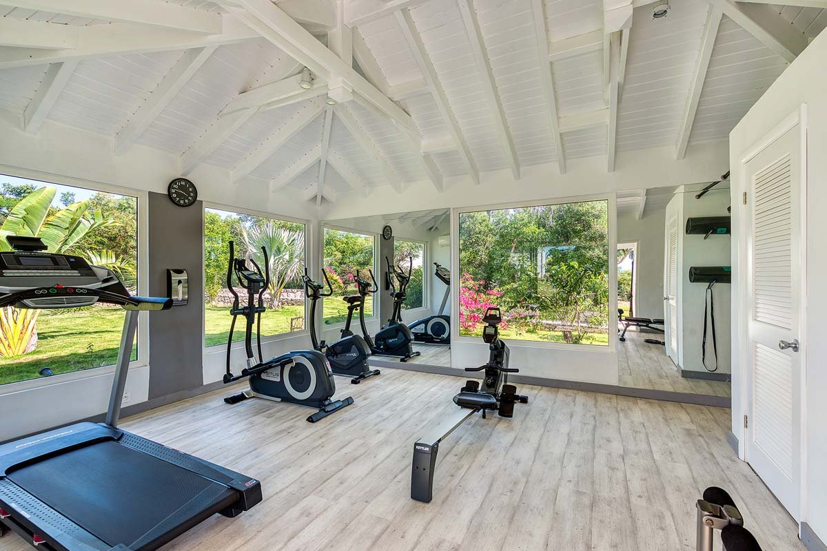 La Pinta villa’s indoor gym with cardio and strength equipment, St. Maarten