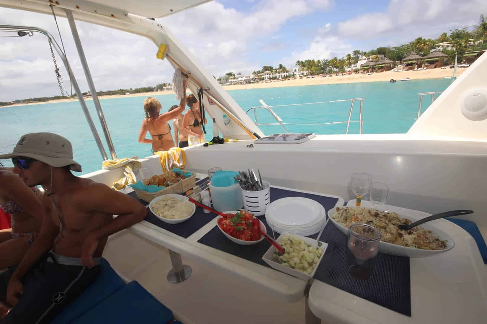 Gourmet onboard lunch: BBQ ribs, chicken, rice, Caesar salad aboard Seaduction L47