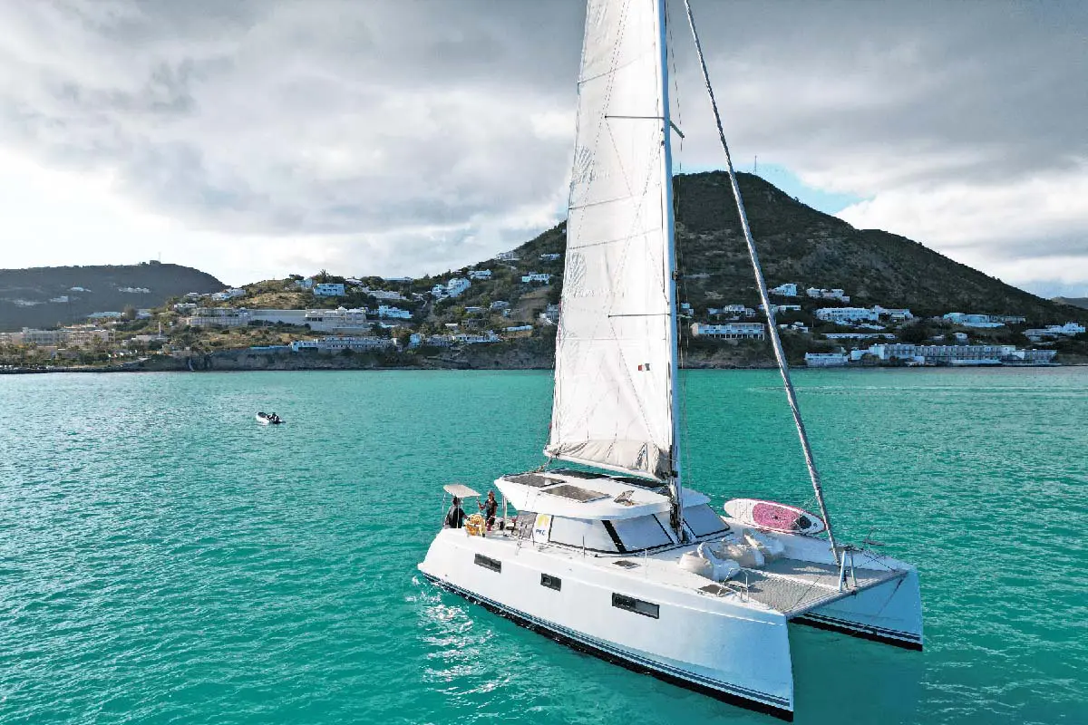 Be Happy, Nautitech 40 Open Sail Catamaran - Day Charter SXM I